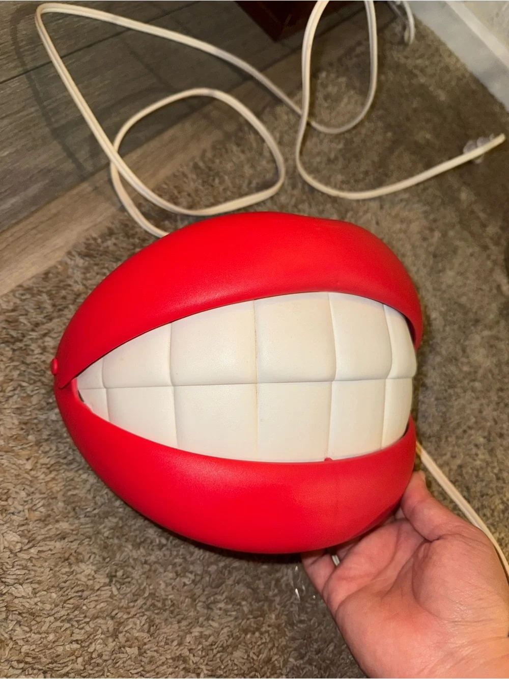 IKEA FLABB LIPS with light